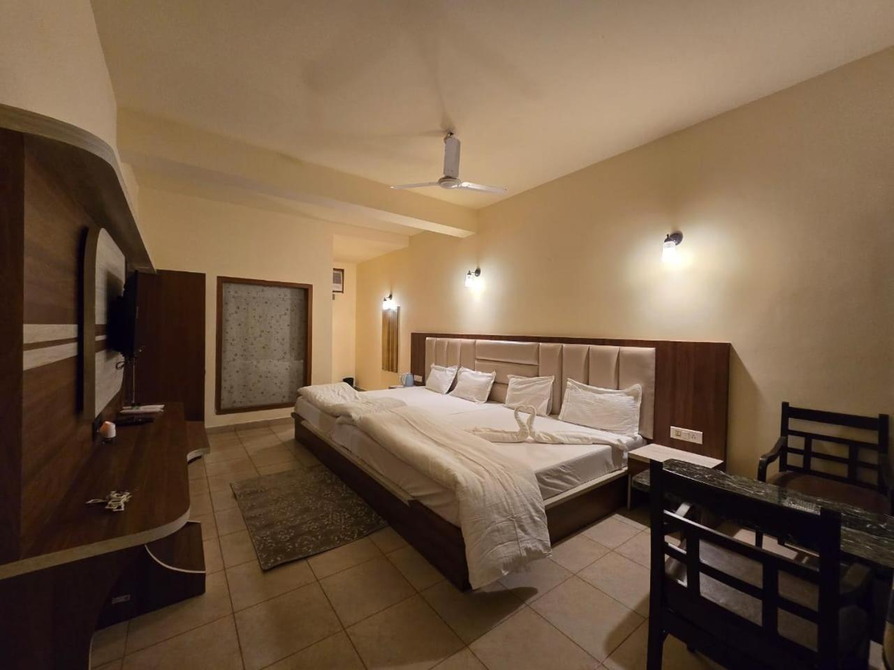 Ricardo Beach Resort Mandarmani Buitenkant foto