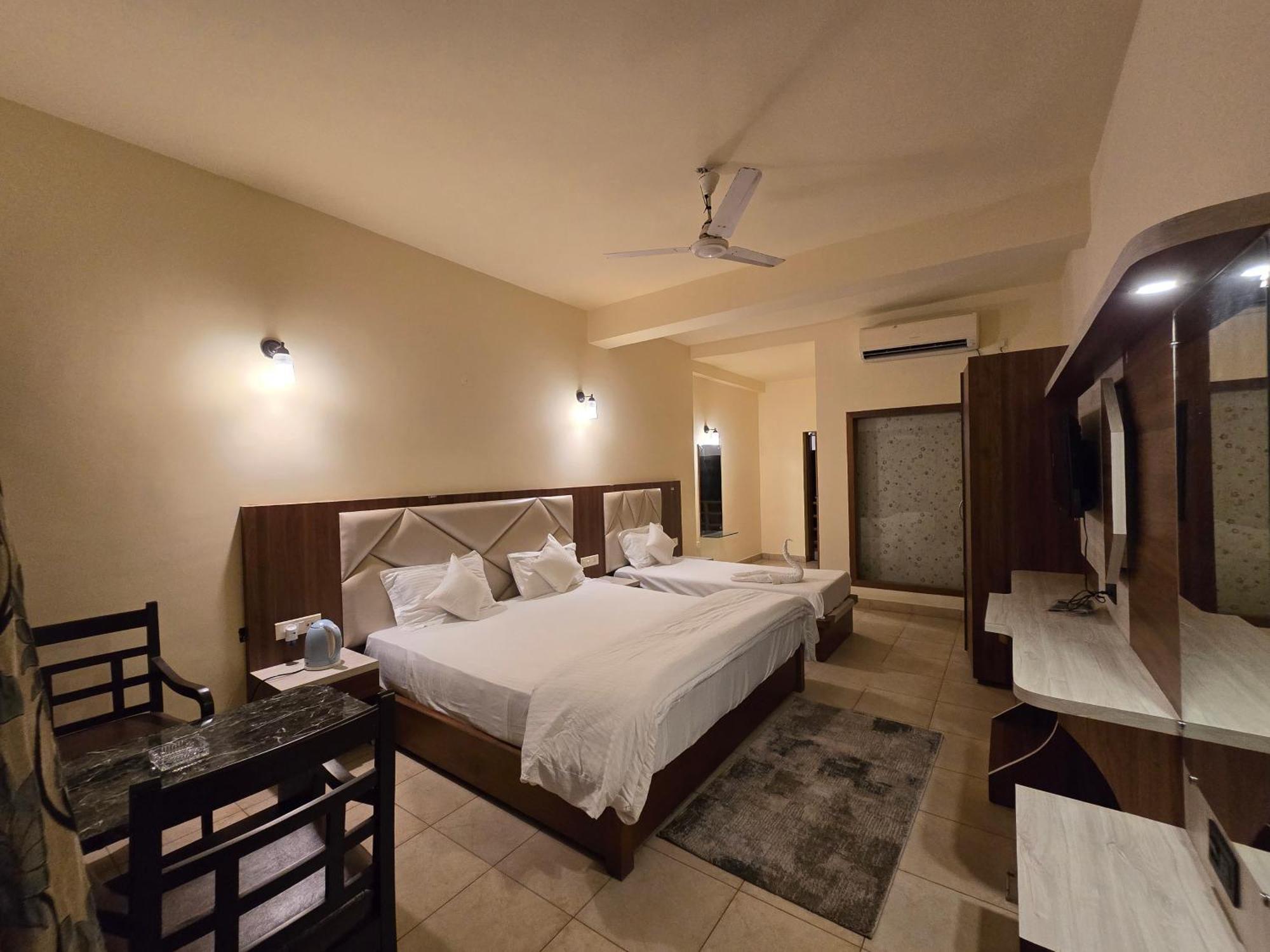 Ricardo Beach Resort Mandarmani Buitenkant foto
