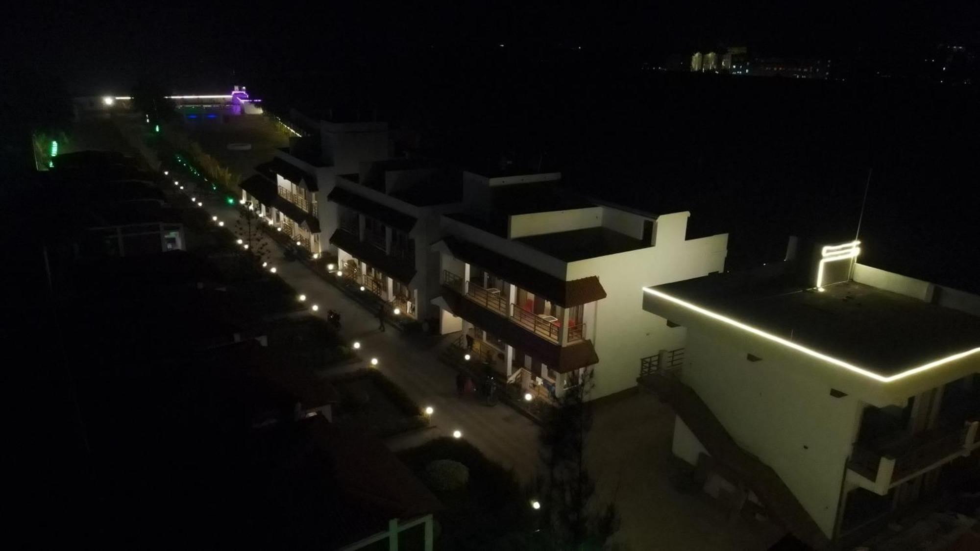 Ricardo Beach Resort Mandarmani Buitenkant foto