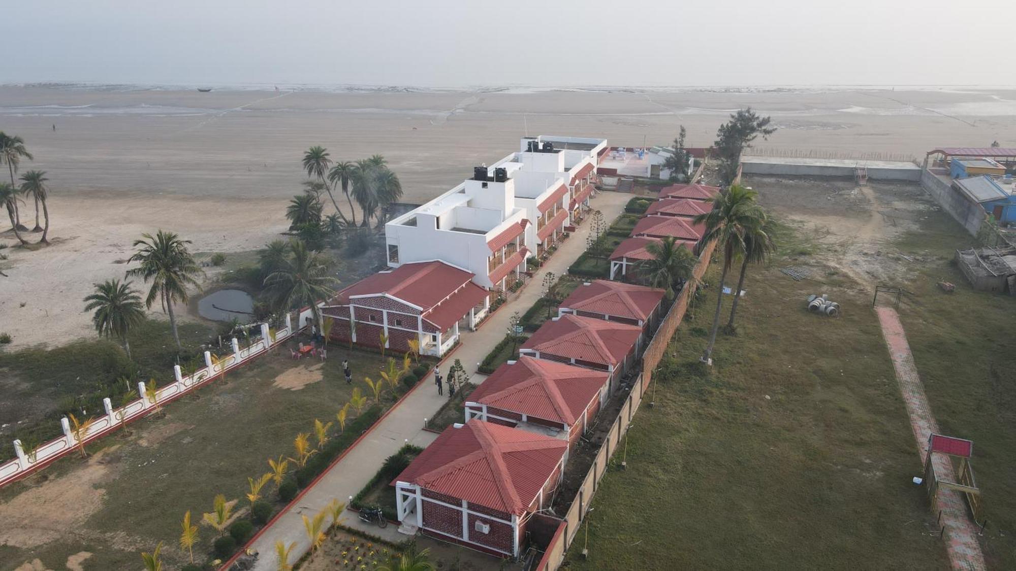 Ricardo Beach Resort Mandarmani Buitenkant foto